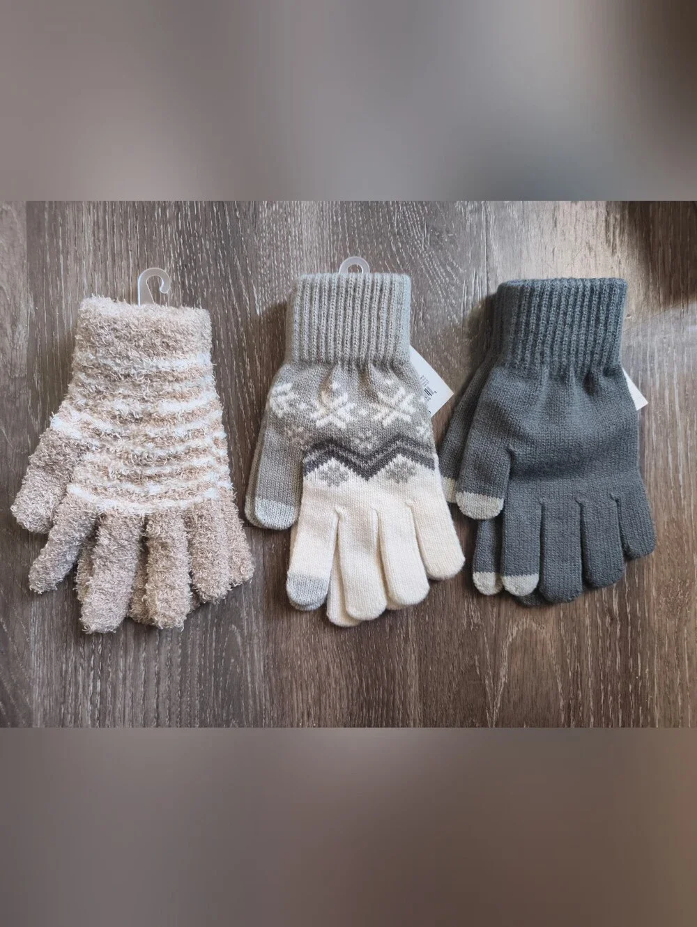Mixit Women's Gloves Lot of 3